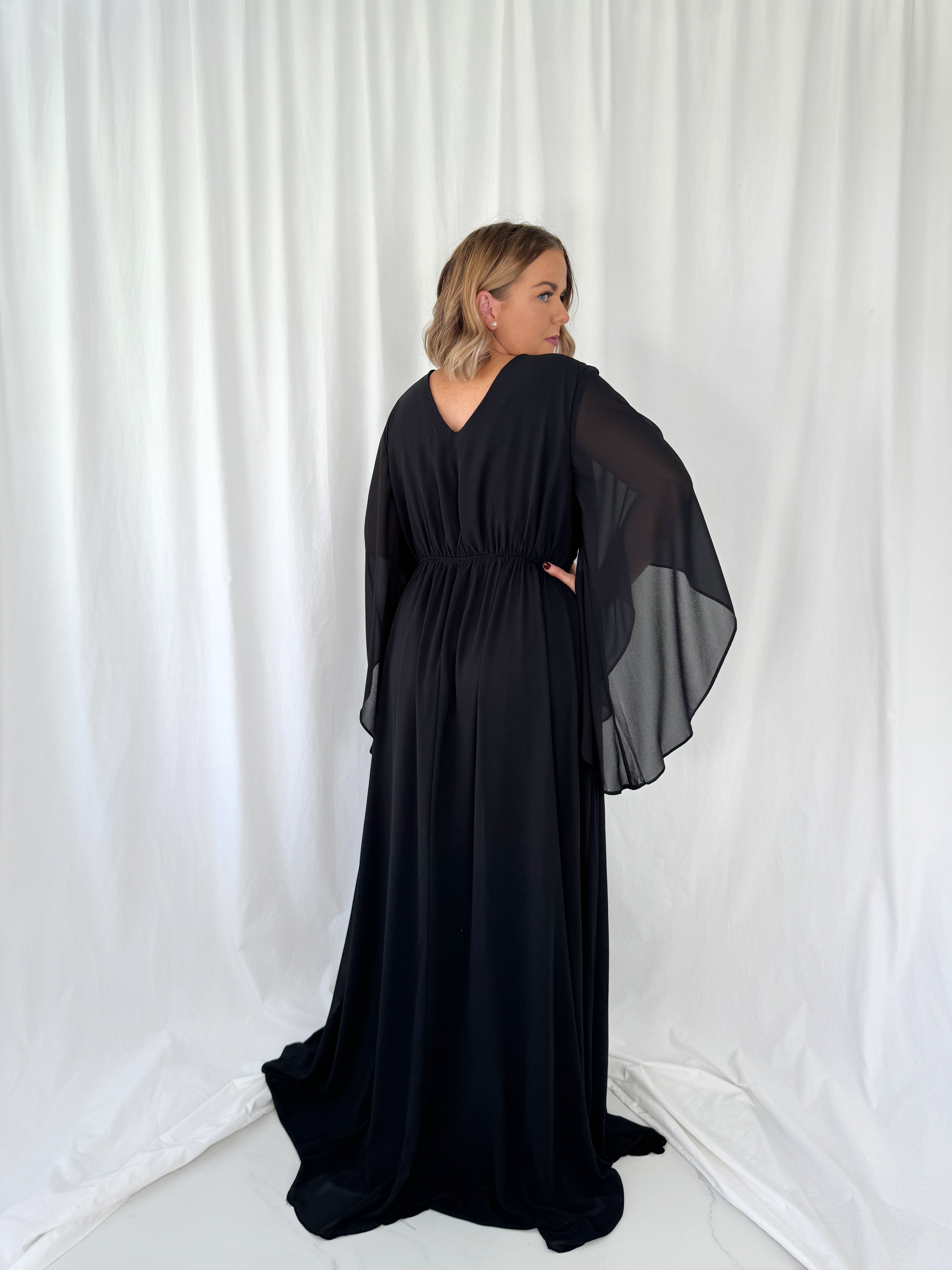 Marthe Bell Sleeves Curve Dress - Black